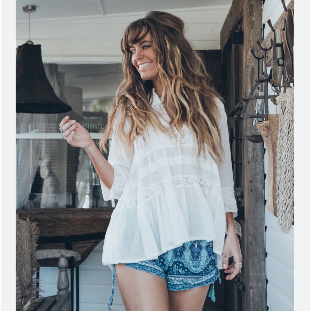 BNWT spell peasant girl throw on blouse